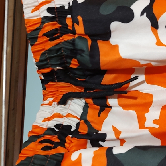 "I Am GIA" Camo Windbreaker Outfit - Picture 8 of 12